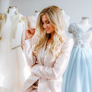 Meet your Posher, Leanne